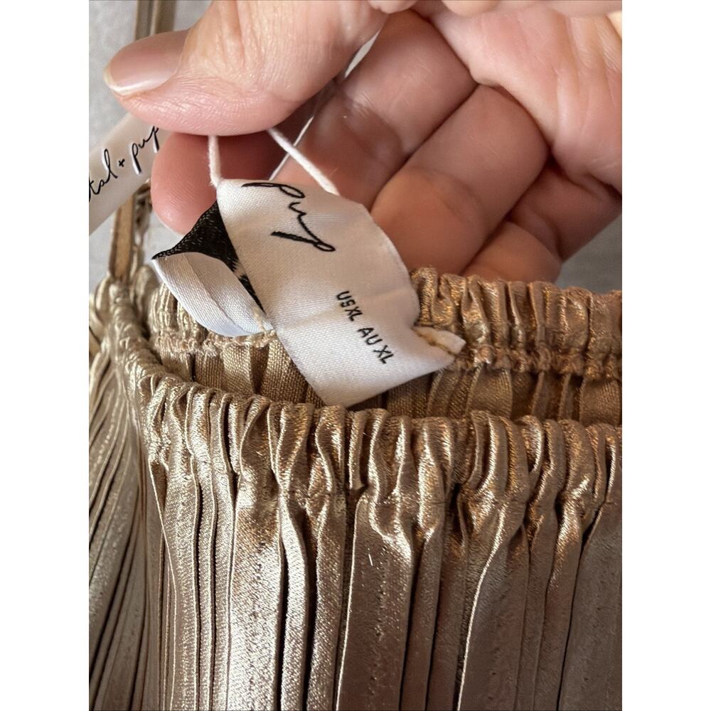 NWT Petal and Pup Liza Shimmering Gold Pleated Maxi Dress Size XL - Picture 10 of 11